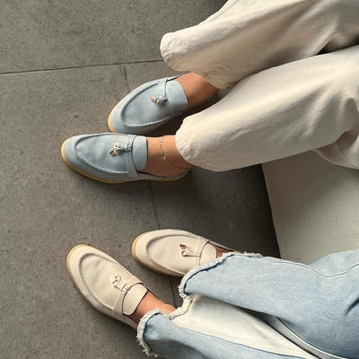 Damen Loafers in himmelblauem Suede ohne Model