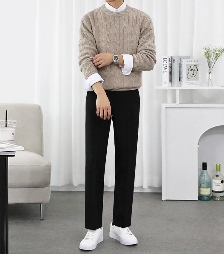 Wollpullover in Beige Model